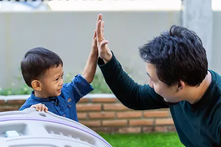 Celebrando el éxito del aprendizaje para ir al baño: haciendo que los hitos sean memorables